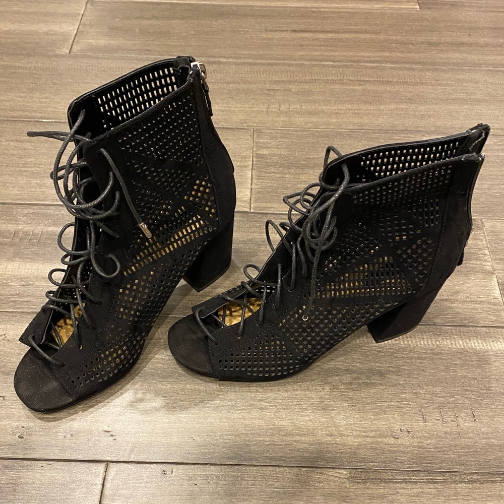 Size 6.5 Womens black open toe booties - Picture 7 of 9